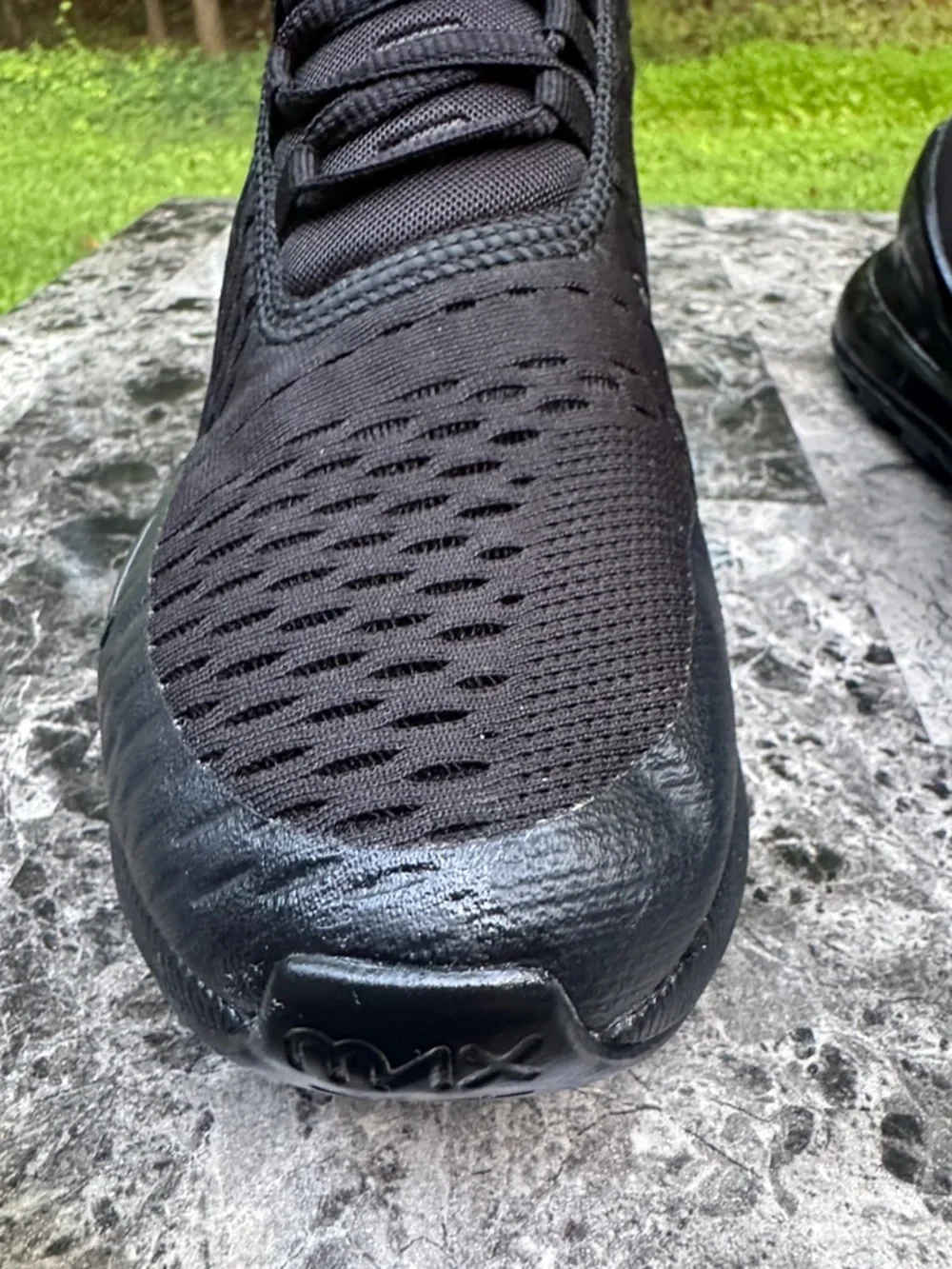 Nike Air Max 270 Triple Black AH8050-005 Men's Size 8